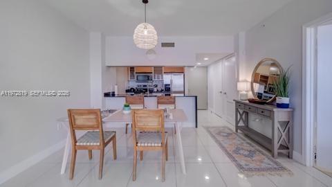 Building Photo - 1750 N Bayshore Dr