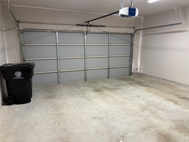 Building Photo - 3303 Kilgore St