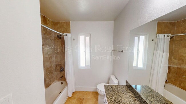 Building Photo - 7405 Charmant Dr