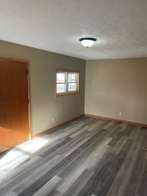 Building Photo - 2038 S Fairway Ave