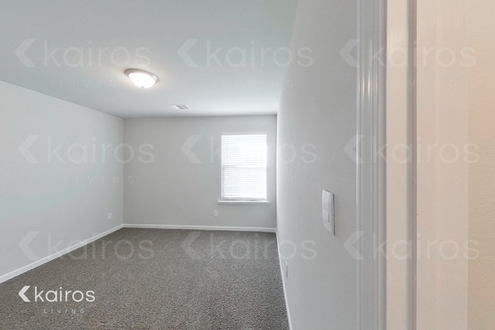 Building Photo - 11480 Brookwood Dr