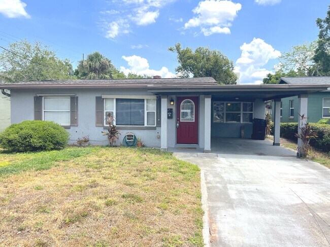 Primary Photo - 2517 Depauw Ave