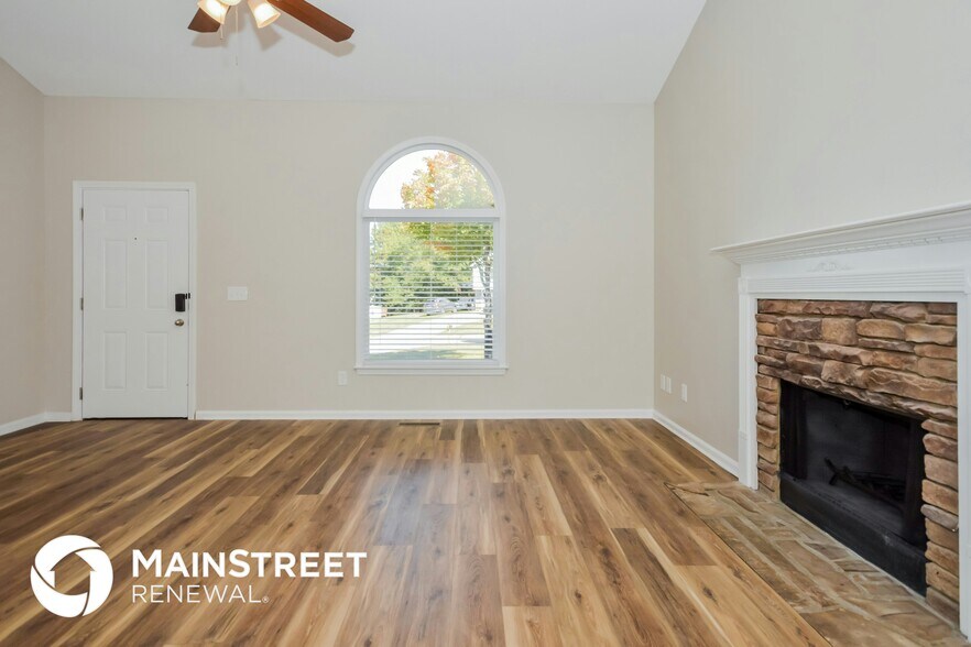 Building Photo - 27 Westminster Dr