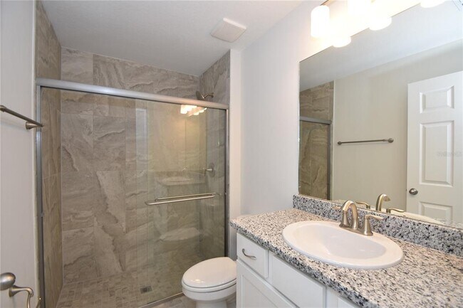 Building Photo - 11 Buttonwood Ln