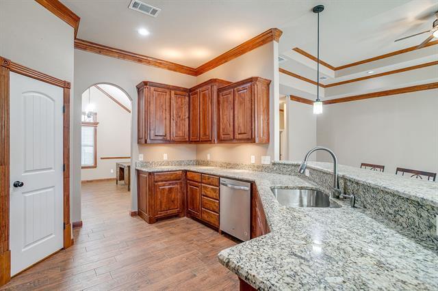 Building Photo - 129 Eagle Dr