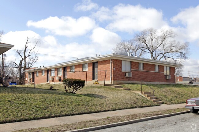 Primary Photo - 4164 Folsom Ave