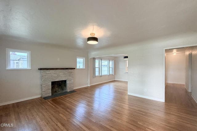 Building Photo - 431 Deodar Ave