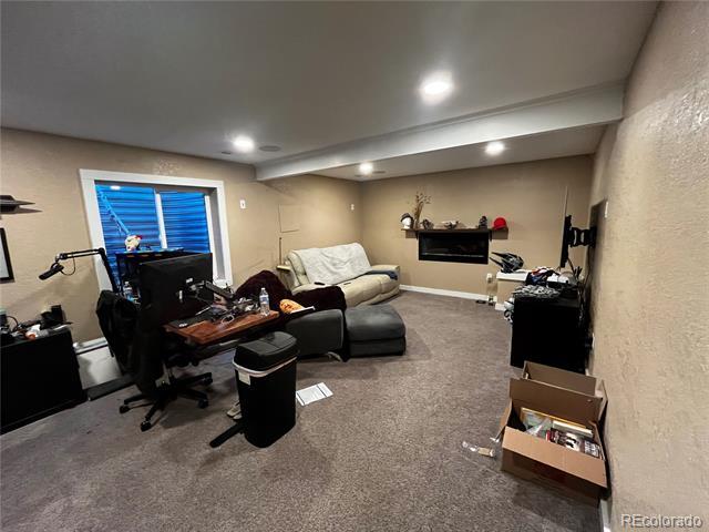 Building Photo - 1029 Delta Dr