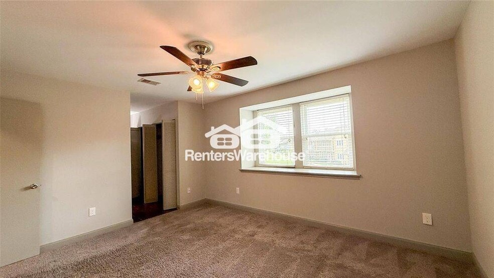 Building Photo - 2226 Triway Ln