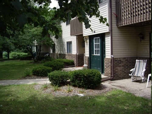 Building Photo - Oakview Estates