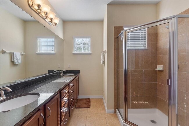 Building Photo - 15184 Ave Of The Arbors