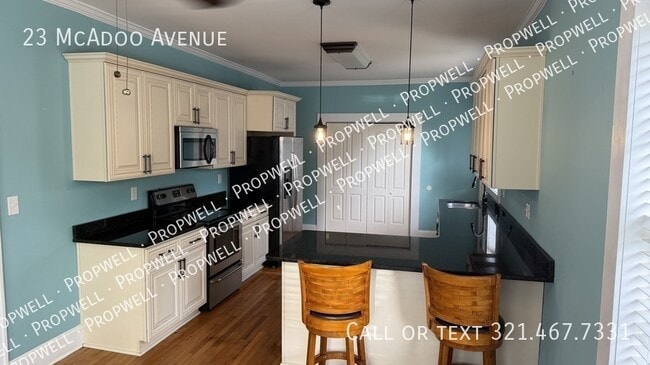 Building Photo - 23 McAdoo Ave