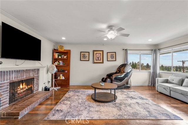 Building Photo - 9558 Swinton Ave