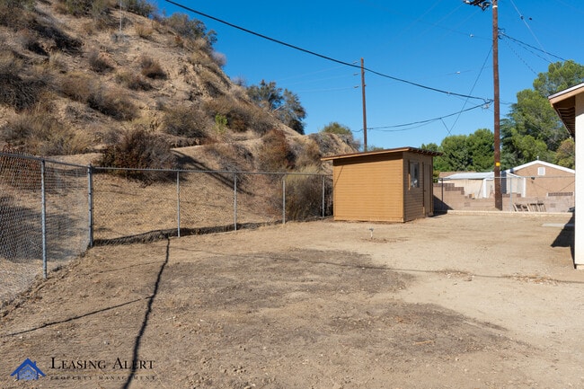 Building Photo - 26603 Berino Dr