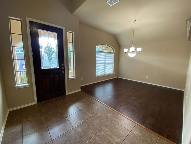 Building Photo - 27039 Trinity Bend