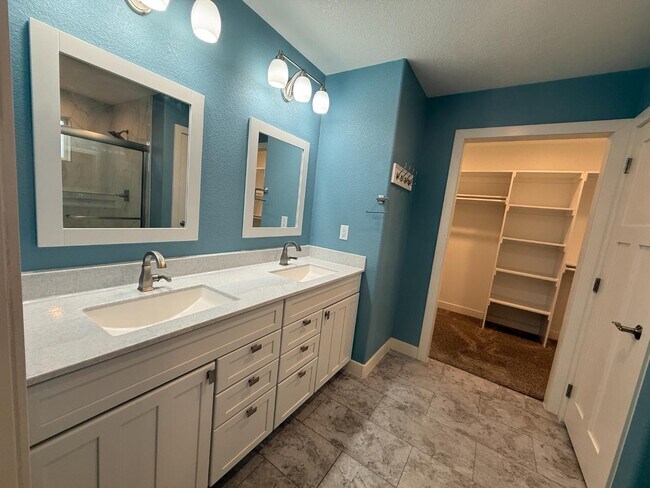 Building Photo - 15573 229th St