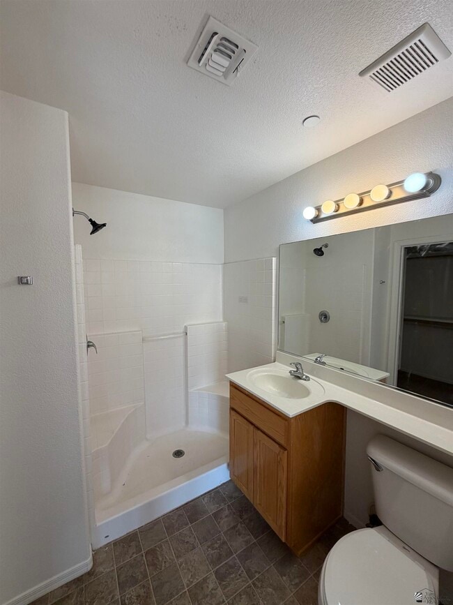 Building Photo - 3090 S Ragen Dr