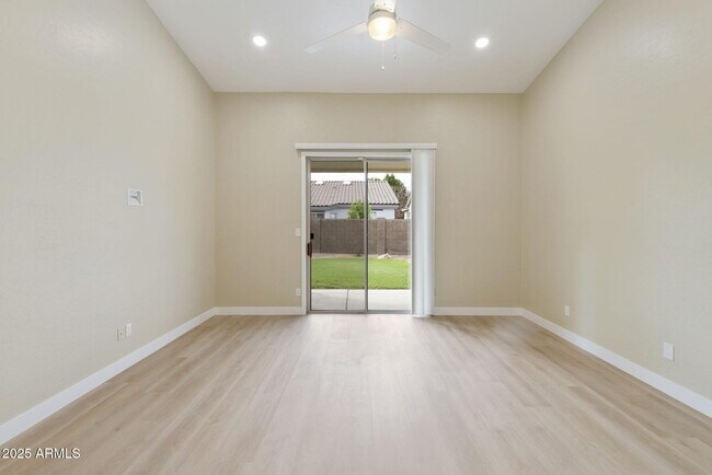 Building Photo - 1737 E Cortez Dr