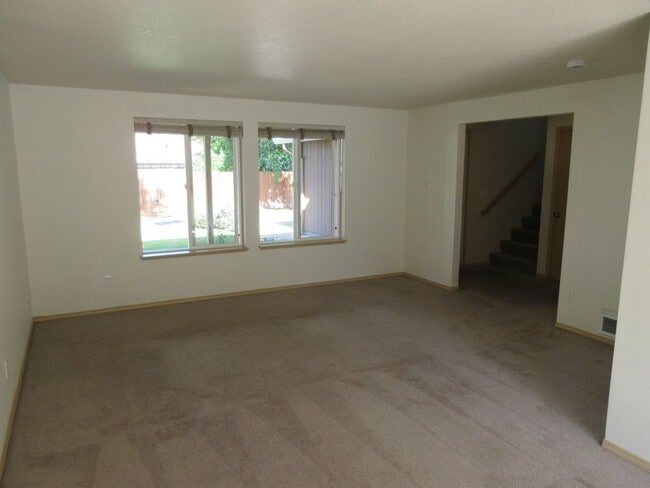 Building Photo - Large Three Bedroom Home, Landscaping Prov...