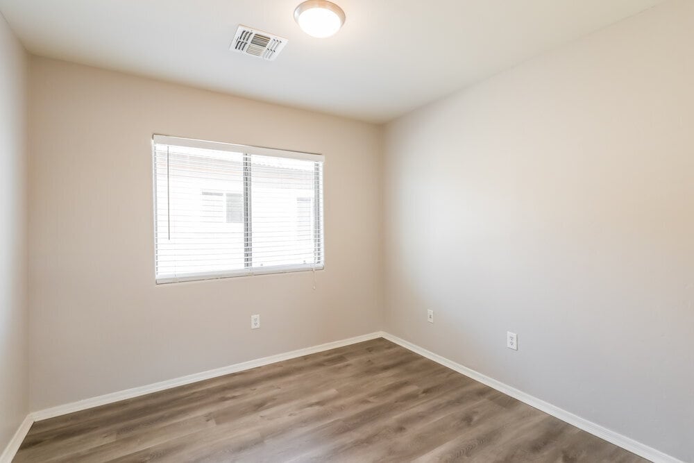 Building Photo - 485 E Placita Fanega