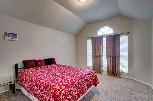 Building Photo - 705 Sundown Way