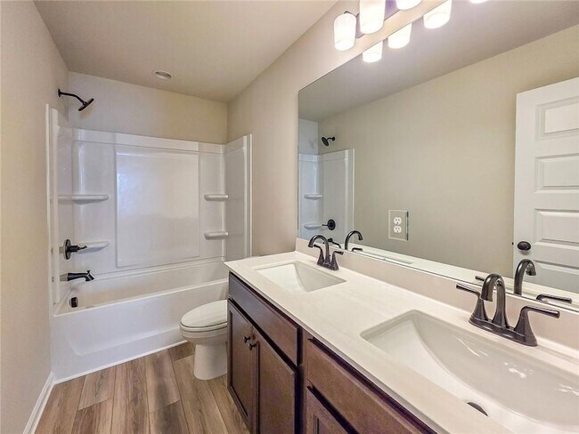 Building Photo - 3517 Iron Hearth Bnd