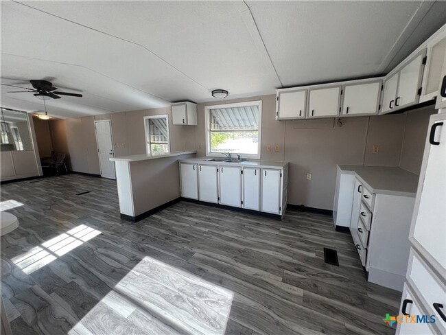 Building Photo - 148 Arthur Ln