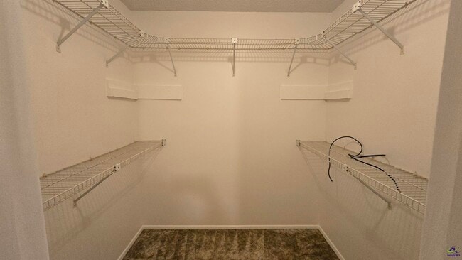 Building Photo - 313 Westcliff Center St