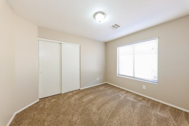 Building Photo - 13221 W Acapulco Ln