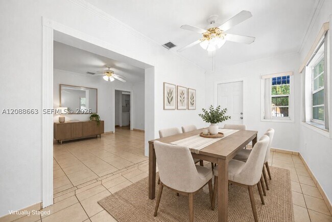 Building Photo - 3675 SW 23rd St