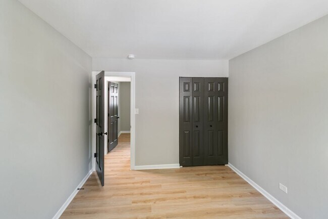 Building Photo - 118 Windsor Ln