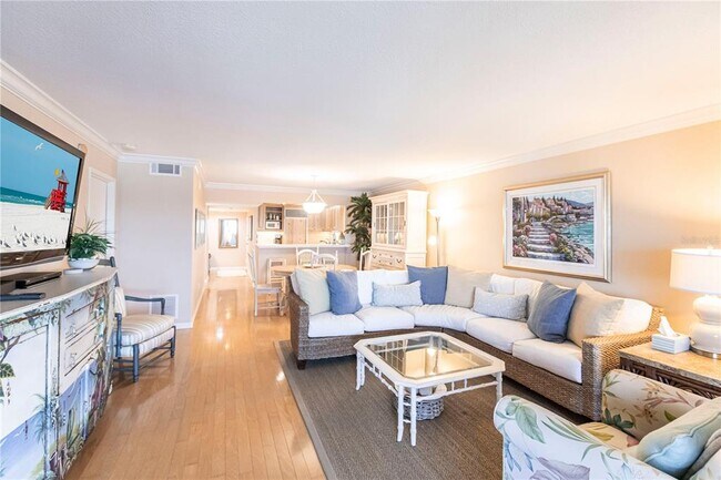 Building Photo - 1055 W Peppertree Dr