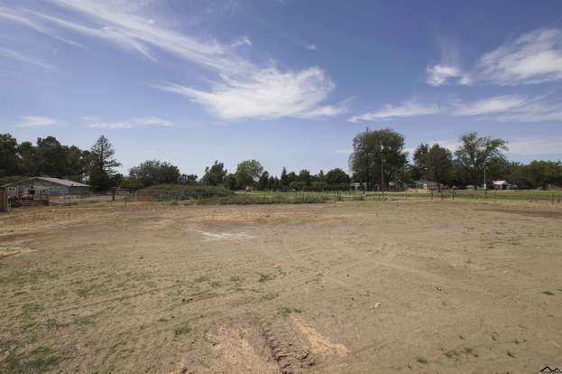Building Photo - 8435 Buena Vista Ave