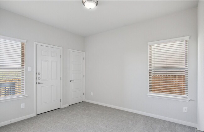 Building Photo - 7146 Magnolia Pass