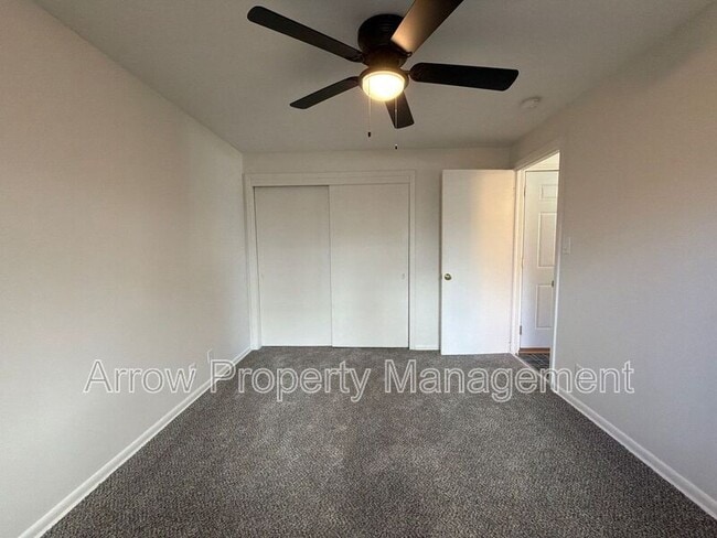 Building Photo - 1424 S 20th St