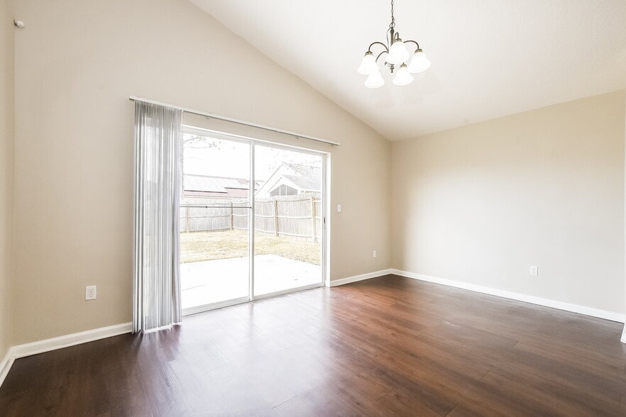 Building Photo - 2856 Snowy Owl Ct