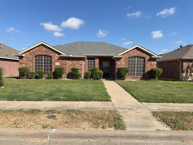 Primary Photo - 2333 Cedarwood Dr