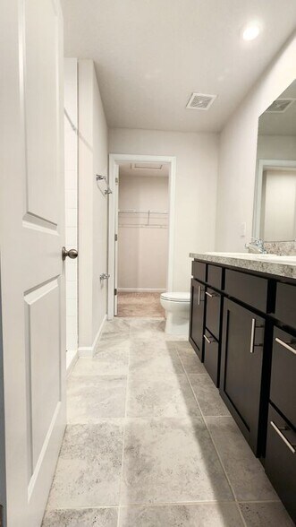 Building Photo - 271 Blueberry Ln