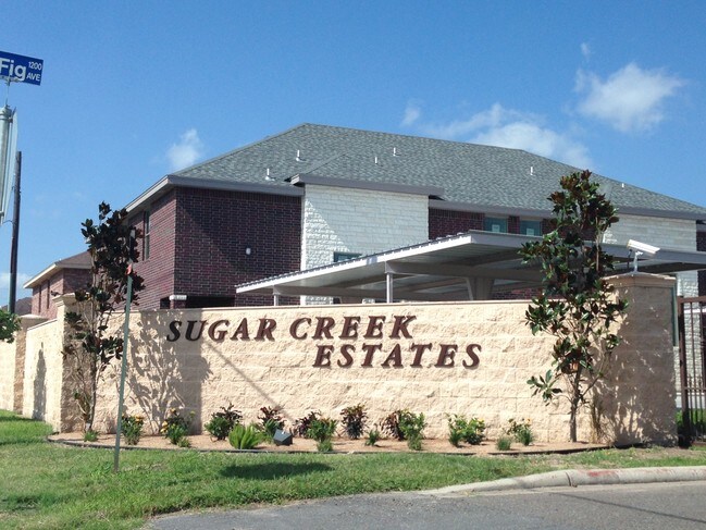 Building Photo - 1502 W Kiwi