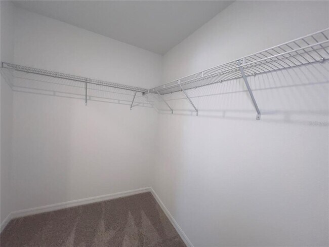 Building Photo - 490 Thompson Vlg Ave