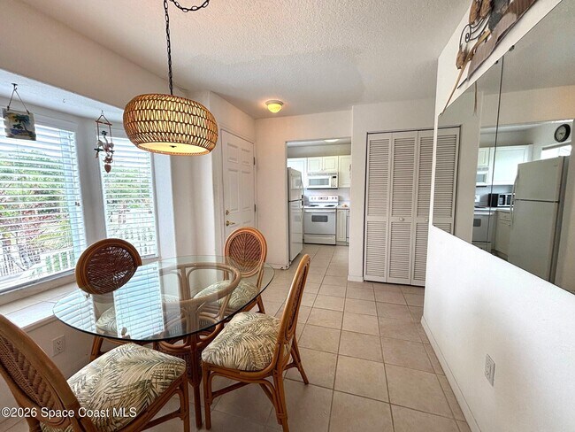 Building Photo - 419 Ocean Park Ln