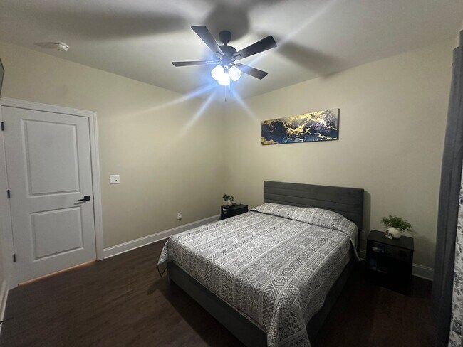 Building Photo - Coming Soon – Spacious 4 Bedroom, 3 Bathroom Custom-Built Home for Rent!