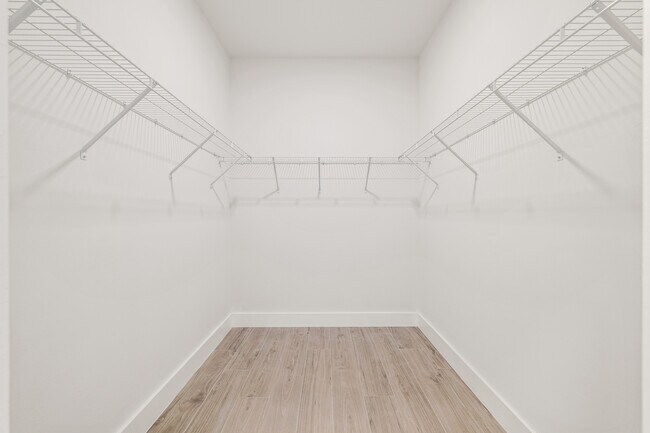 Building Photo - 3203 18th St W