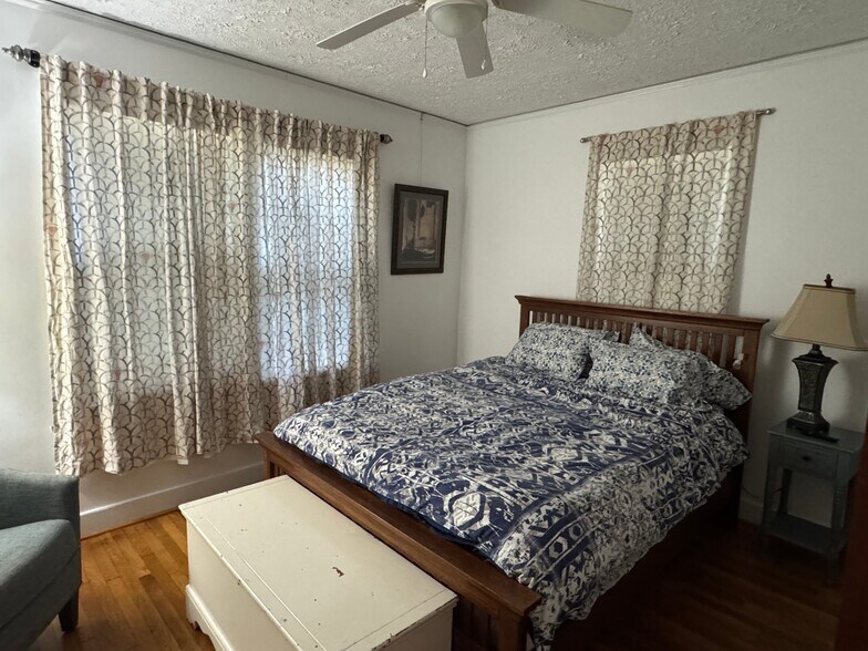 Building Photo - 1710 Ohio Ave