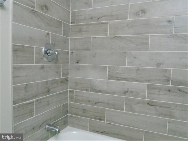 Building Photo - 1914 Duffield Ln