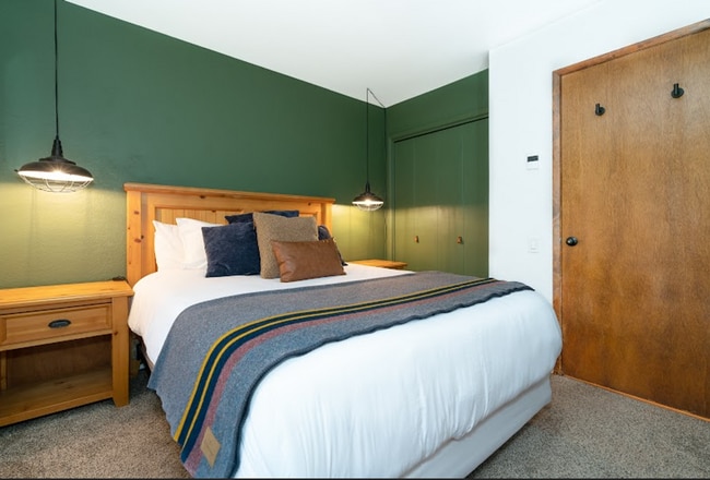 Building Photo - Horizon IV – Fully Furnished 1 Bedroom + Loft Condo | Flexible Lease Terms | Mammoth Lakes