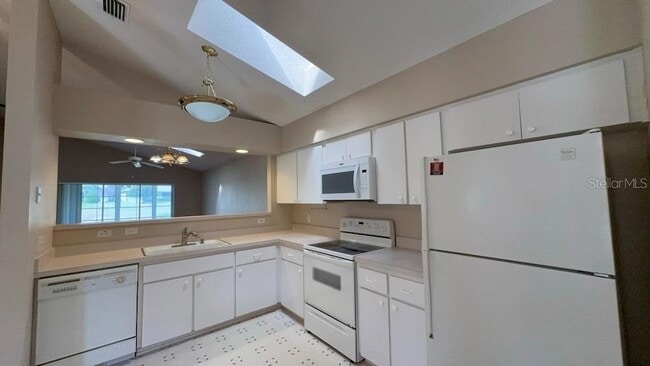 Building Photo - 5319 NW 18th St