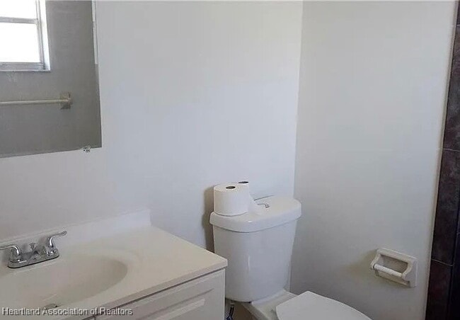 Building Photo - 101 Voss Ct