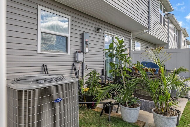 Building Photo - 2757 Thornton Grove Blvd