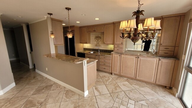 Building Photo - LA JOLLA VILLAGE - Park Prospect - Nice 2 ...
